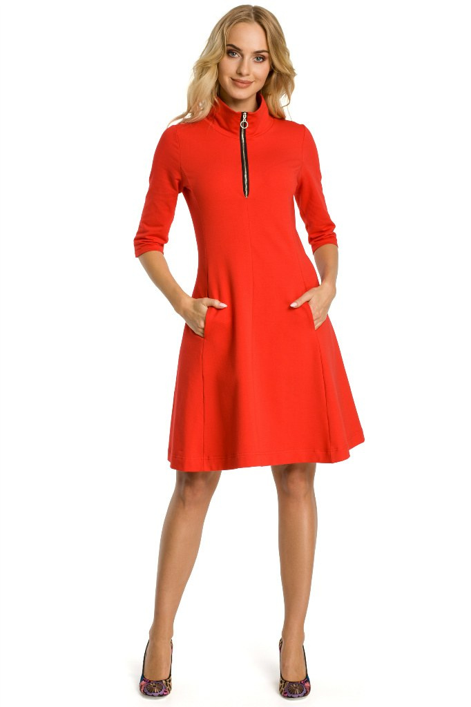 Sukienka midi - Ze stójką - czerwona